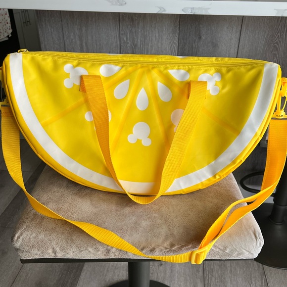 Disney Lemon Beach Bag - Picture 2 of 3